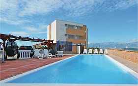 Apartment Mlasina-3 By Interhome