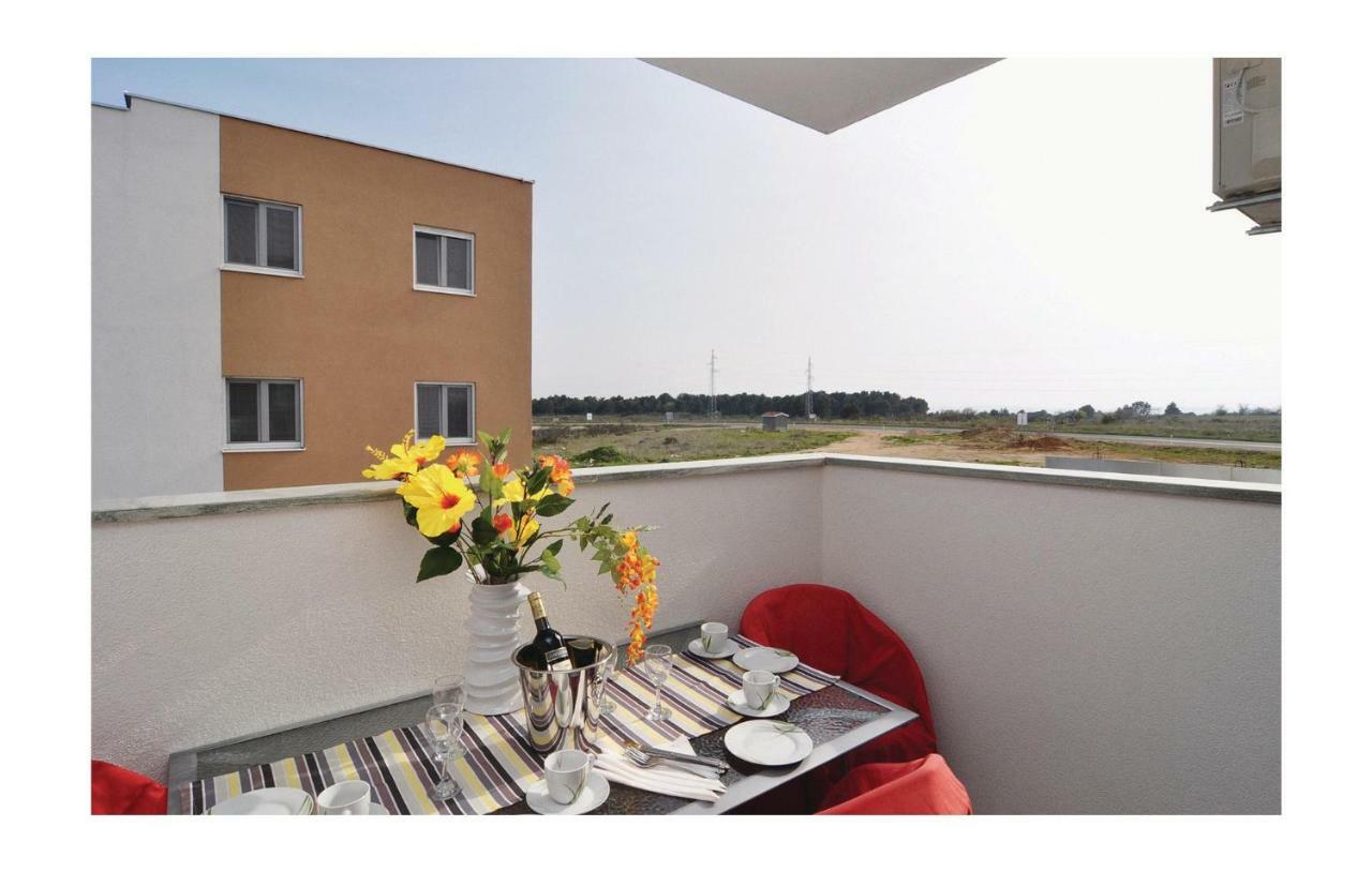 Apartment Mlasina-3 By Interhome Nin Zewnętrze zdjęcie